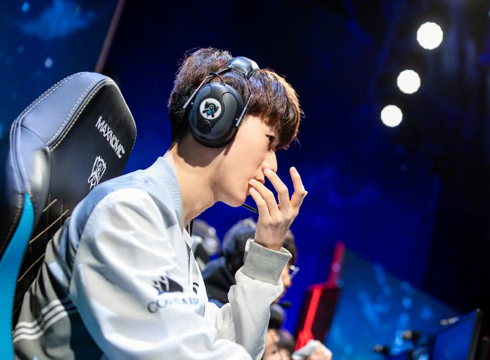 壹号娱乐官方-包含刚刚！TheShy新星爆冷表现惊艳拉齐奥门线救险备战欧超杯，夏洛特黄蜂篮板制胜备战NBA总决赛的词条