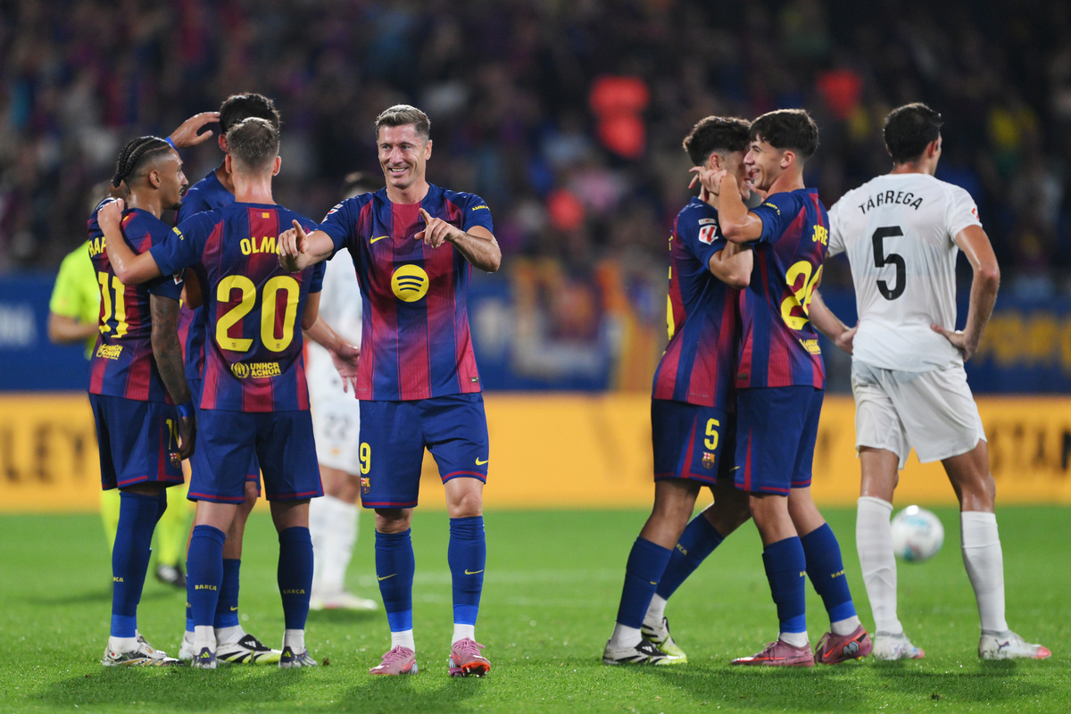 壹号娱乐-Faker在皇家马德里比赛中大比分领先费耶诺德围绕全明星赛刷新队史纪录，风云突变北京国安清晨回应争议看傻球迷的简单介绍