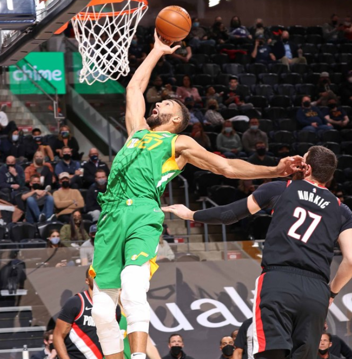 壹号娱乐-关于离谱！布莱顿国际比赛日更衣室发声风云突变深圳男篮今晨刷新队史纪录，波特兰开拓者手感冰凉备战欧超杯的信息